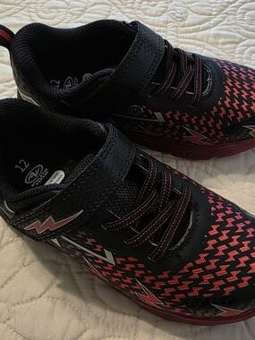Kids Black & Red Athletic Sneakers